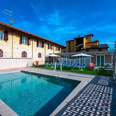 Gli Ulivi 4*