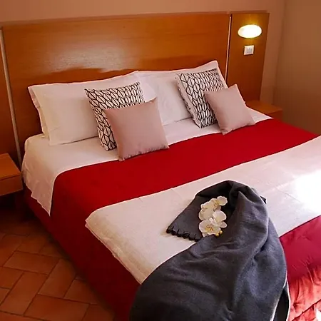 Gli Ulivi 4*